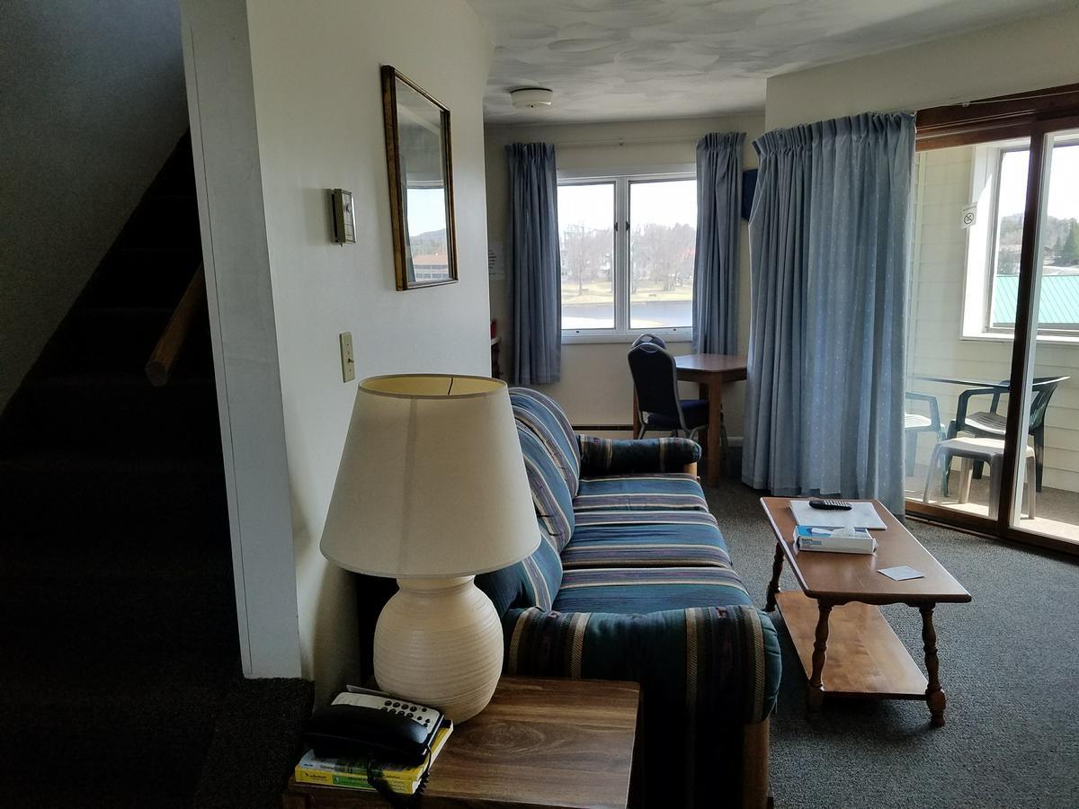 Clark'S Beach Motel Олд-Фордж Екстер'єр фото